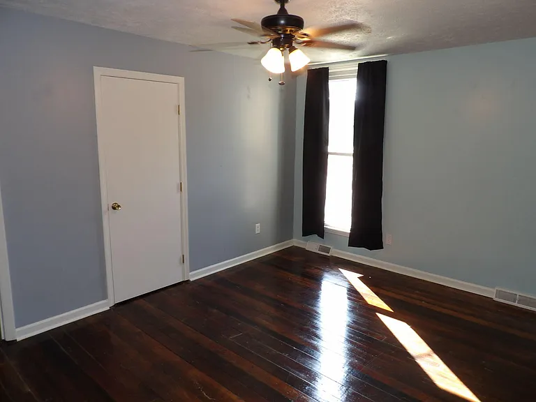 604 Taylor Ave #2 — Photo 16