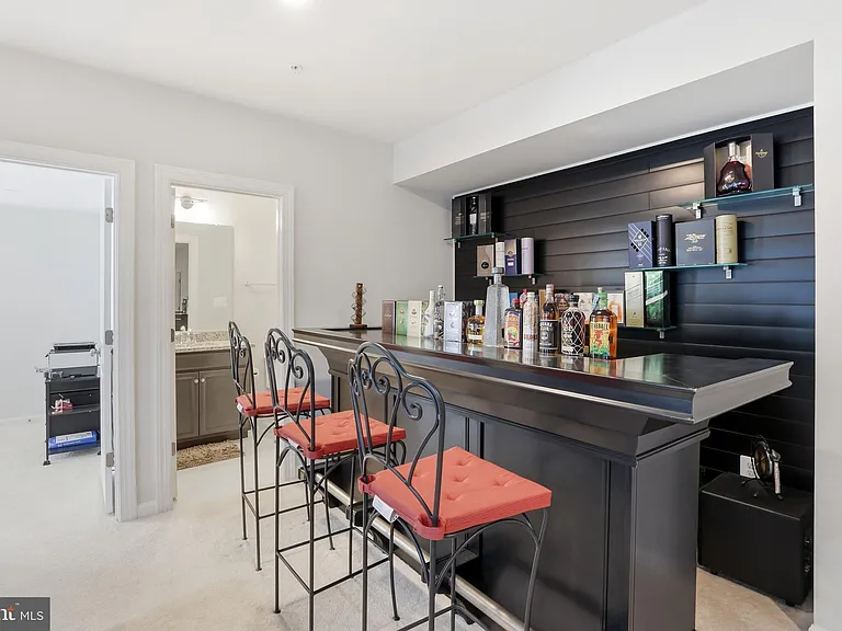 6702 Savannah Dr — Photo 49