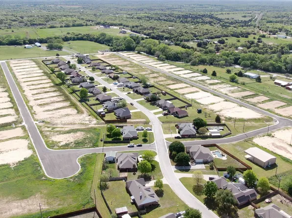 11 Sienna Dr, Alvord, TX 76225