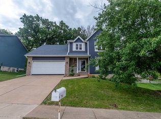 1329 W 51st St, Davenport, IA