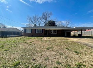 1306 Magnolia St, Opelika, AL 36801