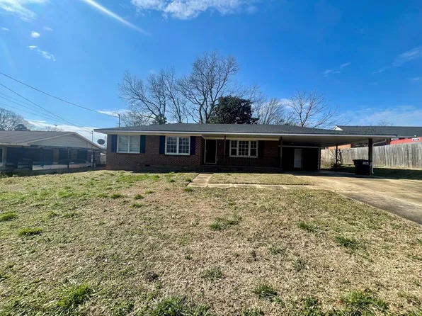 1306 Magnolia St, Opelika, AL 36801