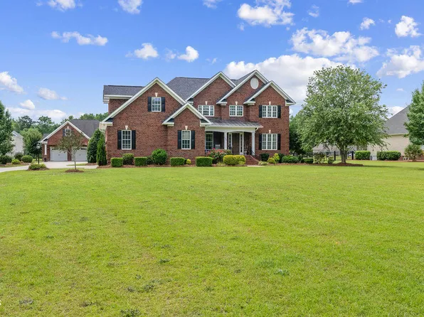 2354 Waterview Rd, Greenville, NC 27858