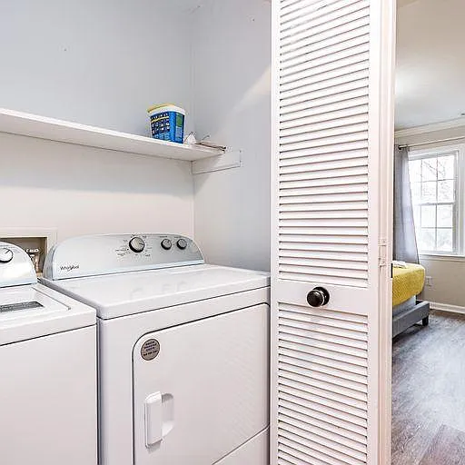 920 Williams Rd #D — Photo 11