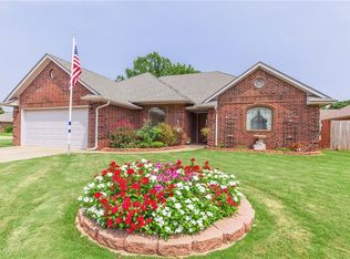 413 Ryan Way, Edmond, OK 73003