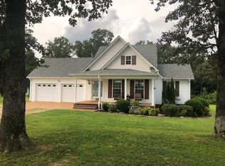 745 One Stop Dr, Savannah, TN 38372