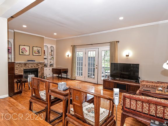 5th image of 15 Allison Ct