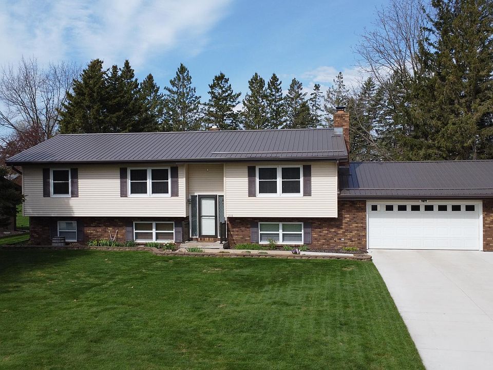 1st image of 218 Fairland St