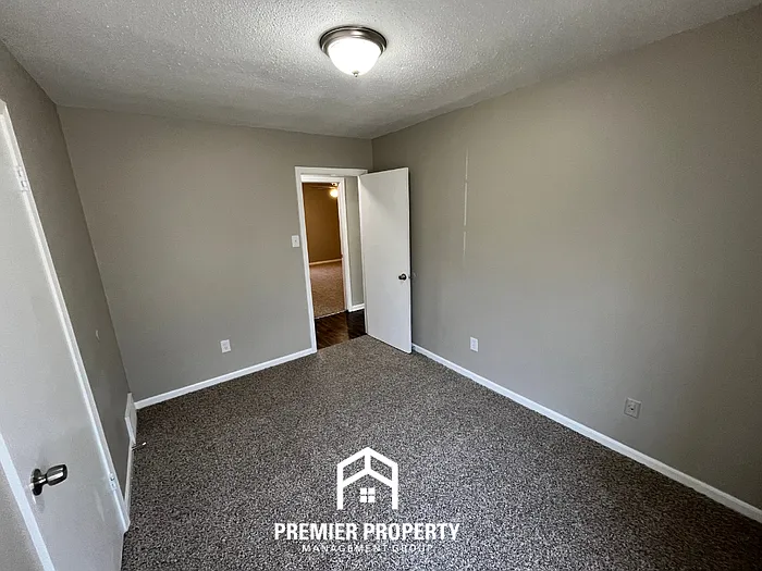 2986 Meadowfair Rd — Photo 20