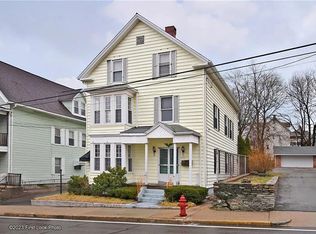 432 Park Ave Floor 3, Woonsocket, RI 02895