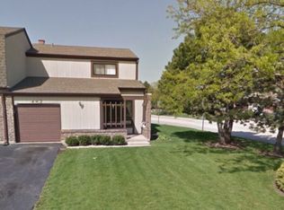 482 Rustic Dr, Wheeling, IL 60090