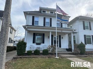 741 W Douglas Ave, Jacksonville, IL