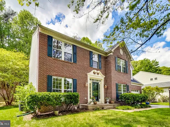 5943 Fincastle Dr, Manassas, VA 20112