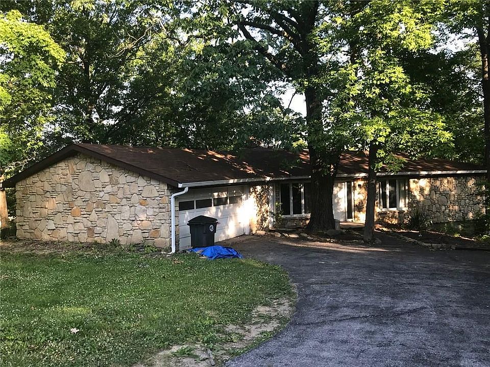 1st image of 6916 Winona Dr