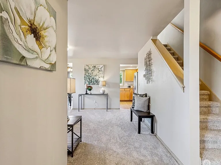1030 85th Dr NE — Photo 10