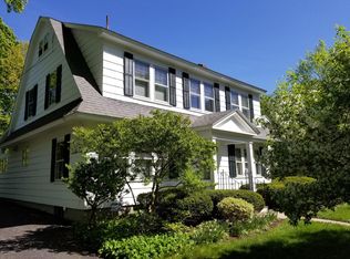 35 Brunswick St, Pittsfield, MA 01201