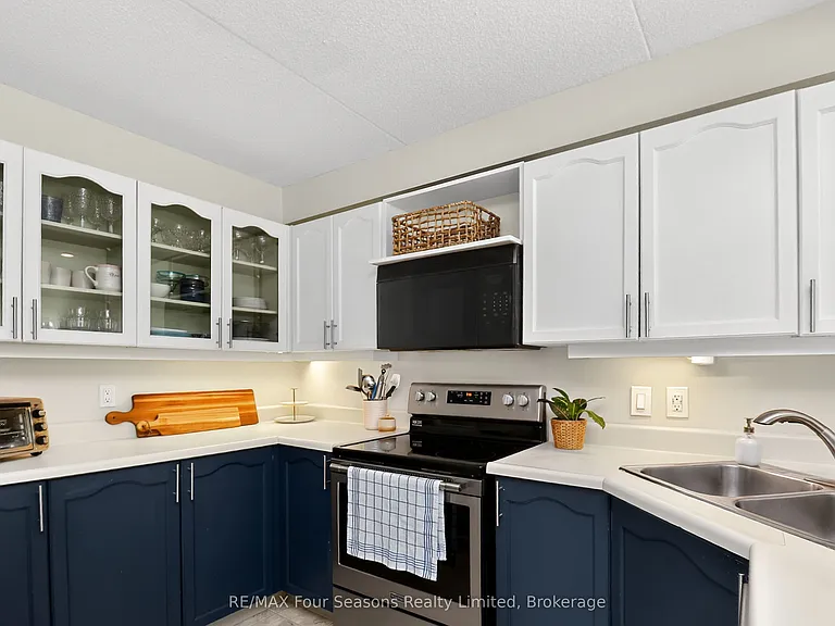 44 Trott Blvd #13 — Photo 21