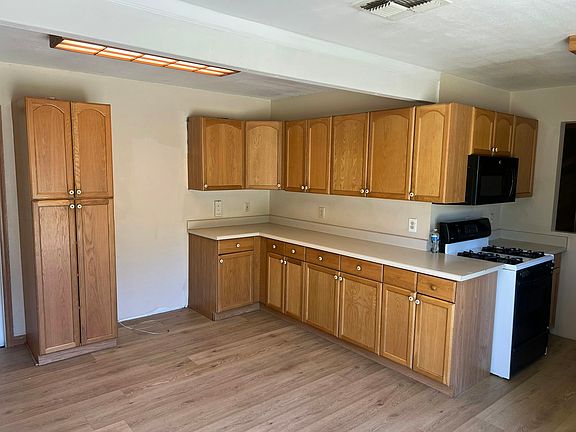 5th image of 6710 21st St