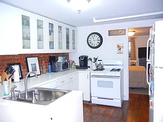 Rented by Brooklyn Heights Real Estate Inc
