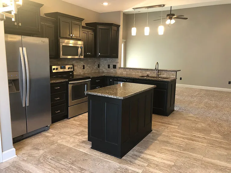 11661 Ridgeway Ct — Photo 3