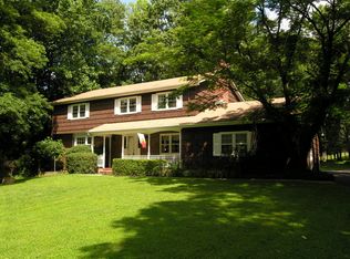 42 Valley Crest Rd, Annandale, NJ 08801