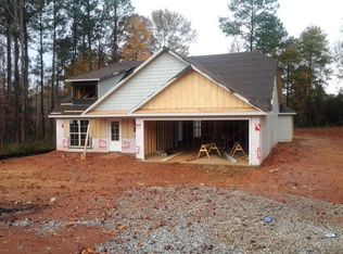 2110 Rockledge Cir, Opelika, AL 36801
