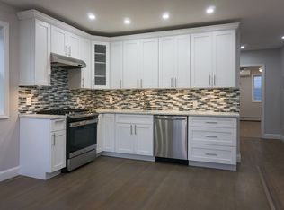 37-01 27th St #2, Long Island City, NY 11101