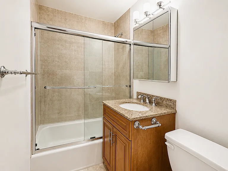 131 E 83rd St #5B — Photo 5