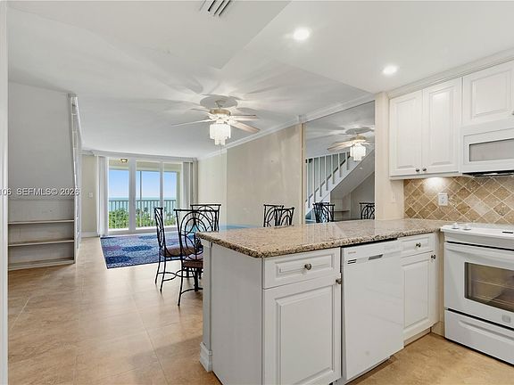 3rd image of 5 Bluebill Ave #702-802