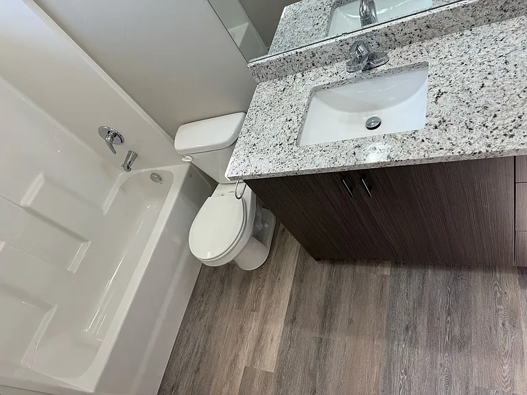 G3581RO — Photo 10