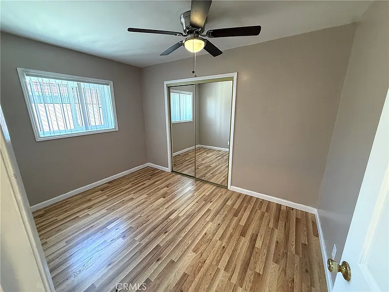 12924 Prairie Ave #A — Photo 11