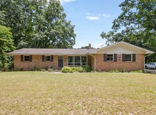 2135 S 13th St, Niles, MI 49120