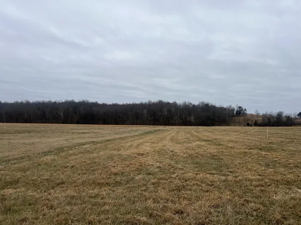 5 Clay County Hwy, Moss, TN 38575