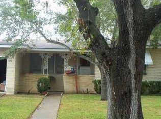 1126 Vance Dr, Corpus Christi, TX 78412