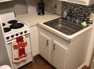 61 4th St APT 1A, Bangor, ME 04401