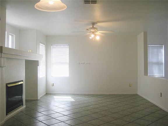 4th image of 2260 Blackberry Valley Way #00