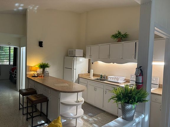 5th image of 5004 Mango Ln #1A