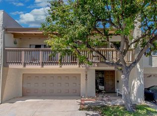 950 N Woodlawn Dr, Thousand Oaks, CA 91360