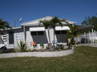 6979 SE Ridgeway Ter, Hobe Sound, FL 33455