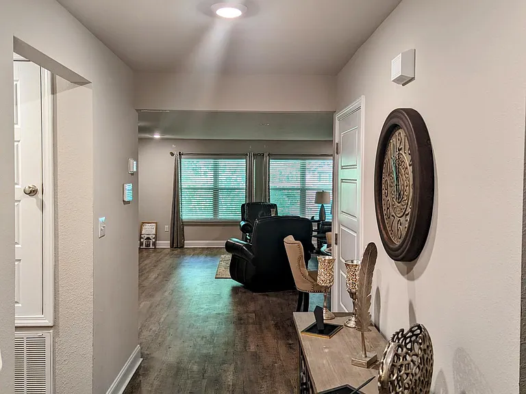 10404 Willow Leaf Dr — Photo 14