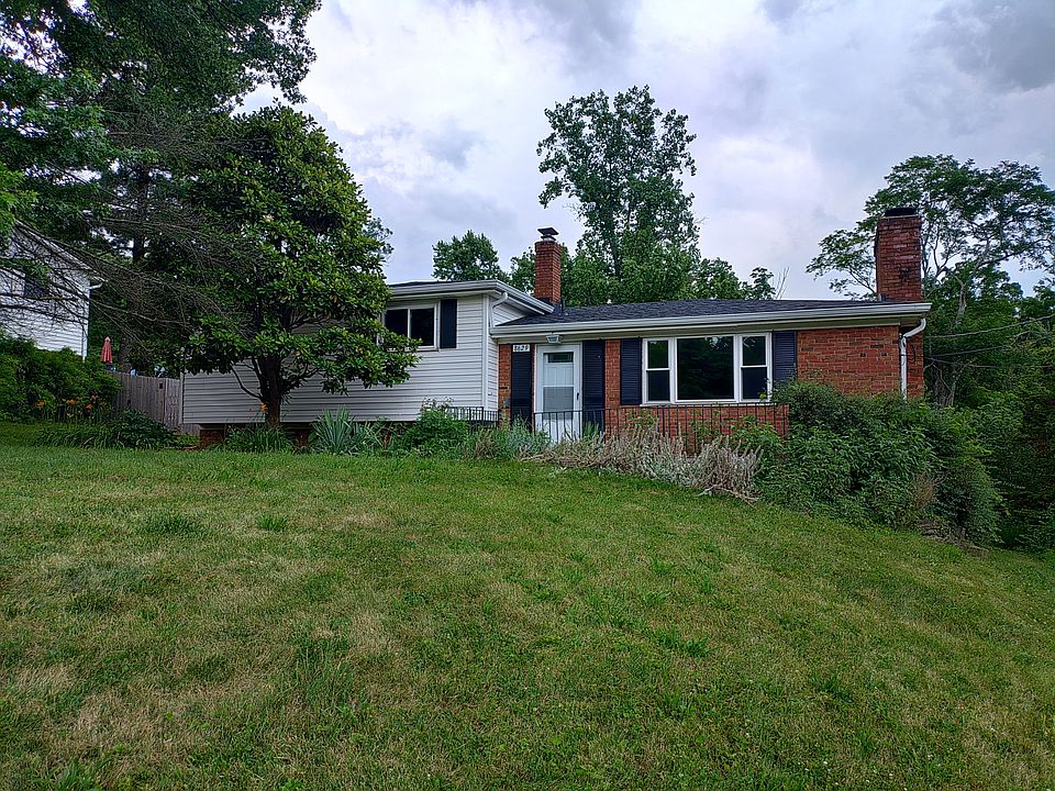 1st image of 8629 Pastoral Ln