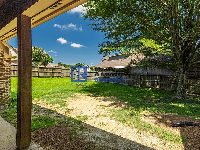 153 Hartfield Dr — Photo 42