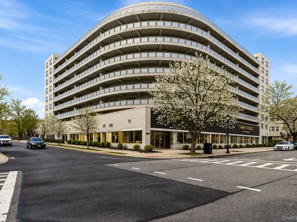 300 Martine Avenue #2J, White Plains, NY 10601