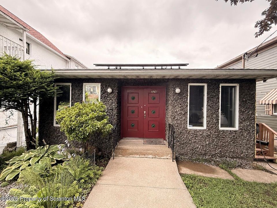 1st image of 328 Crown Ave