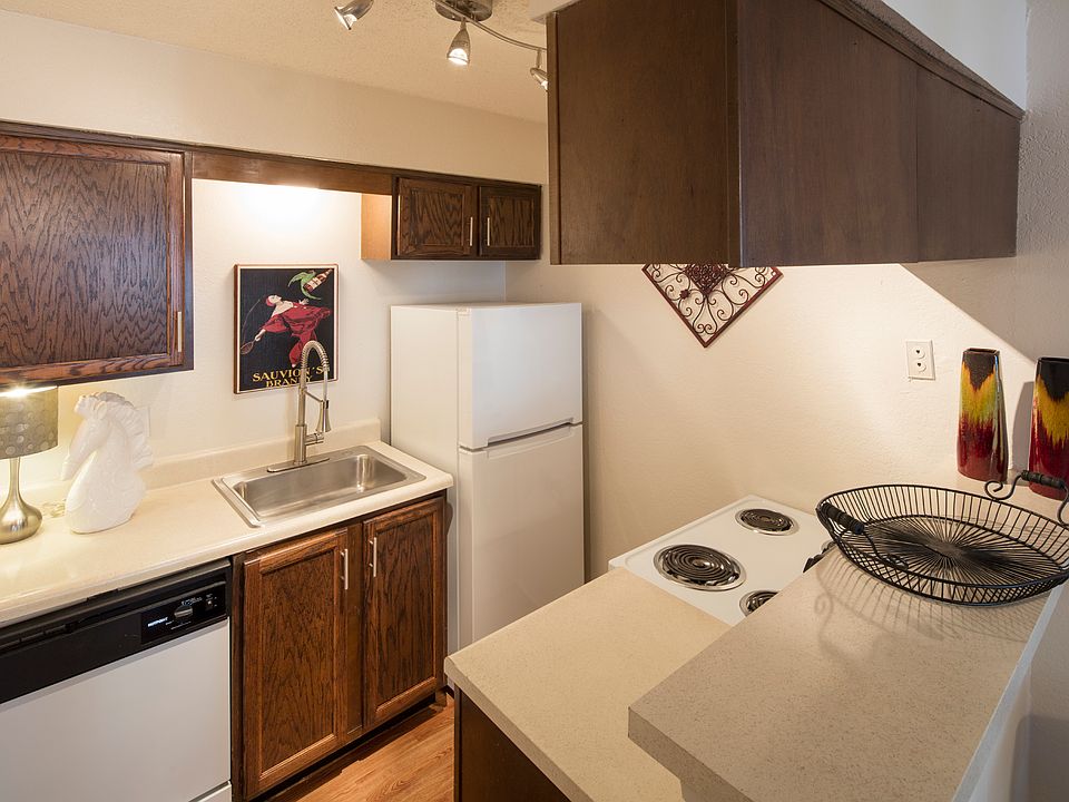1st image of 5051 S Toledo Ave #21N