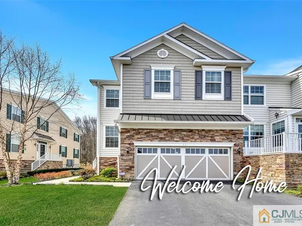 41 Nelson Dr S, Cranbury, NJ 08512
