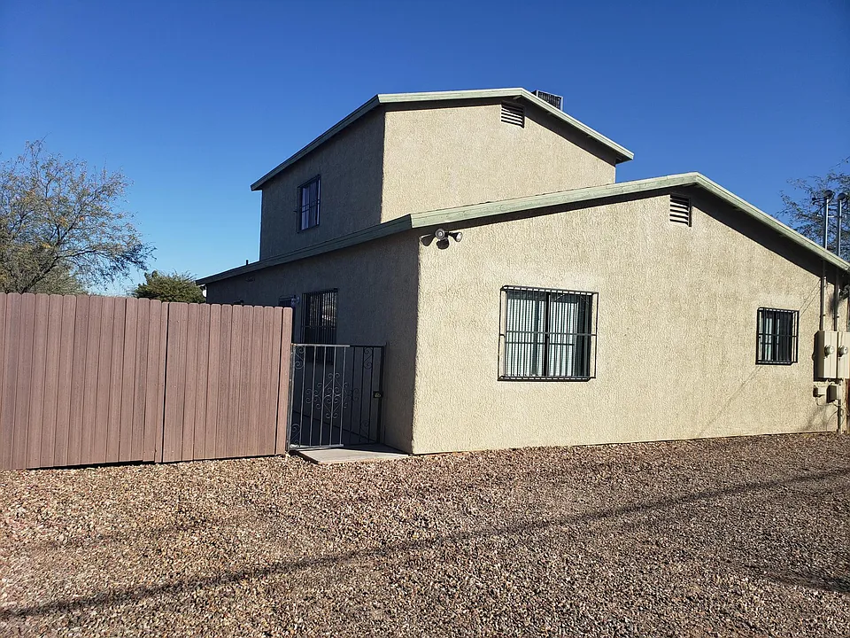 530 E Linden St #2