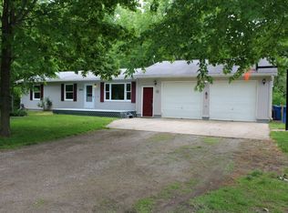 4996 N Water Rd, Sanford, MI 48657