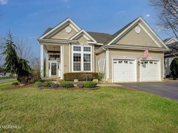 21 Hartack Road, Manalapan, NJ 07726