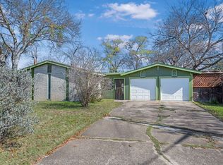 5801 Wellington Dr #B, Austin, TX 78723